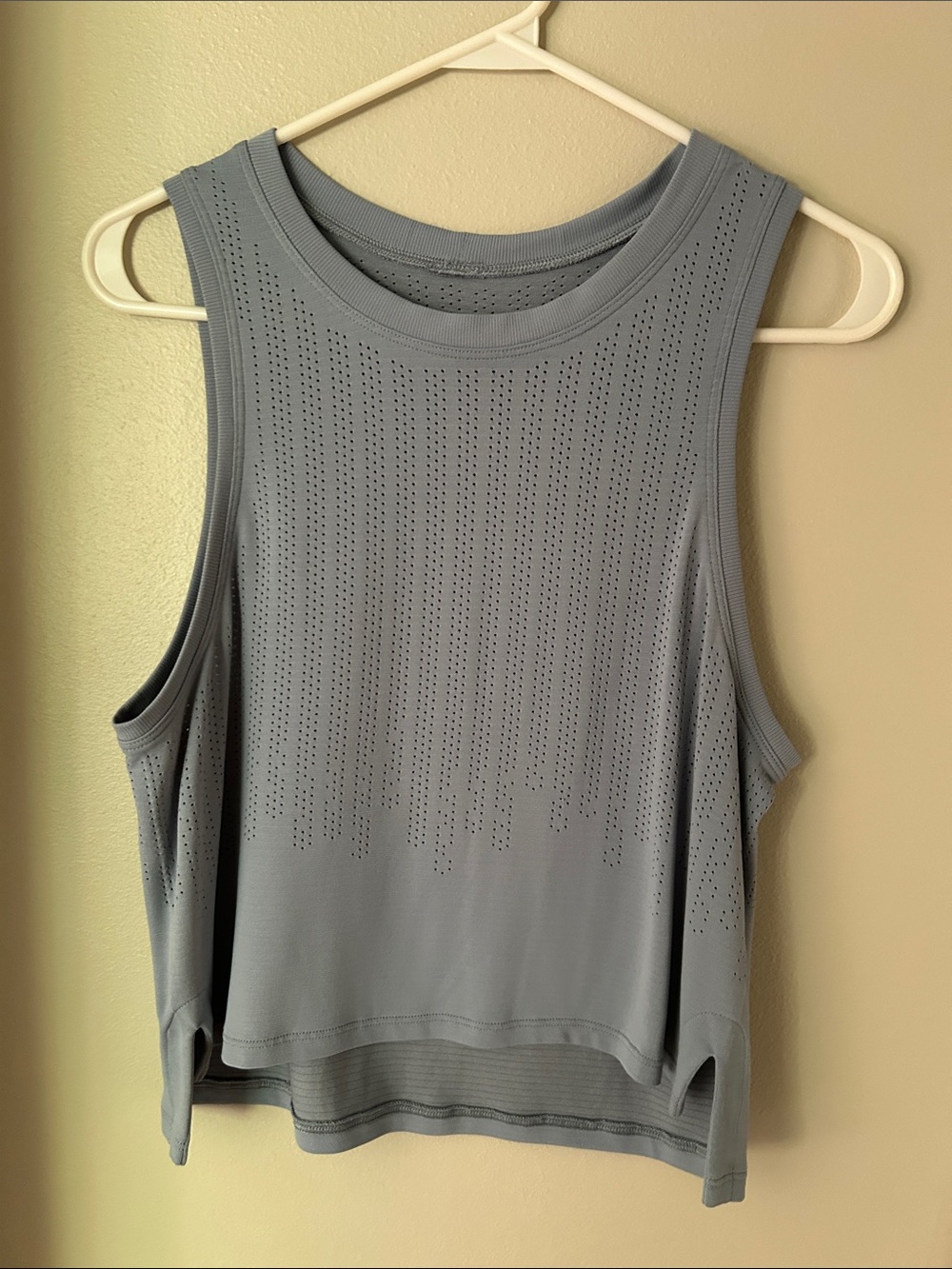 Lululemon, light blue Women's Perforated Sleeveless Tank Top